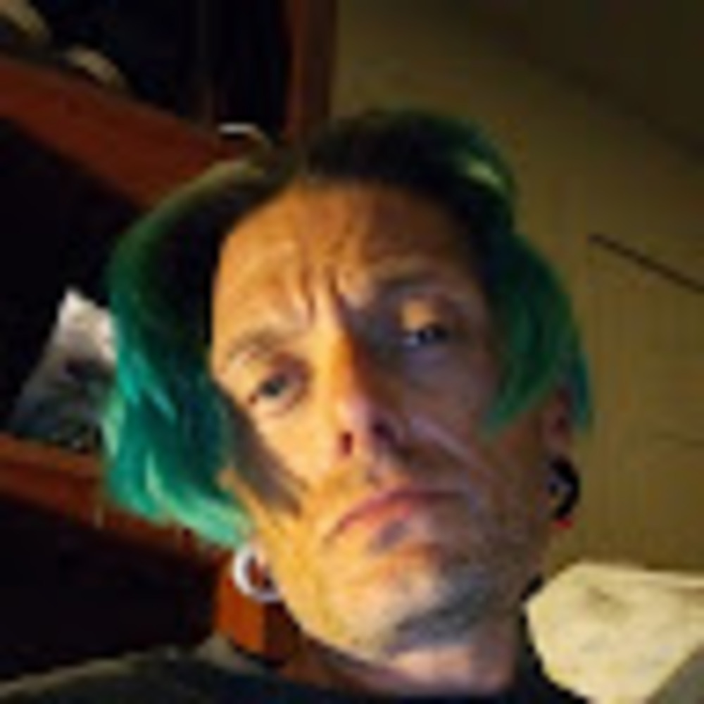 Meet your Posher, Chris